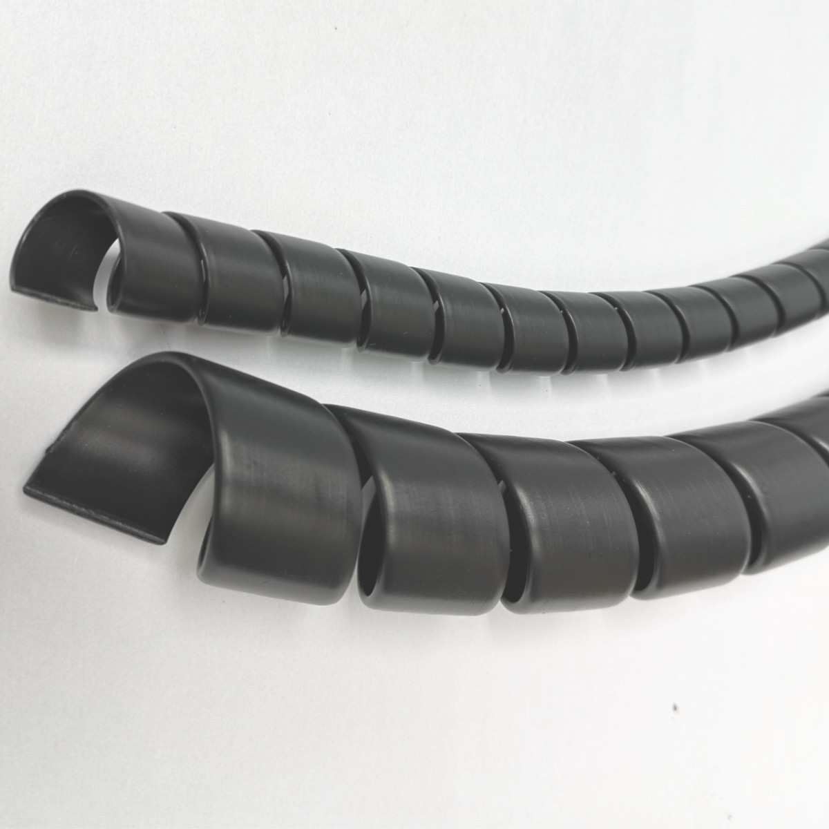 Ø 10 mm / Ø extérieur 13 mm gaine annelée gris non fendue en PP