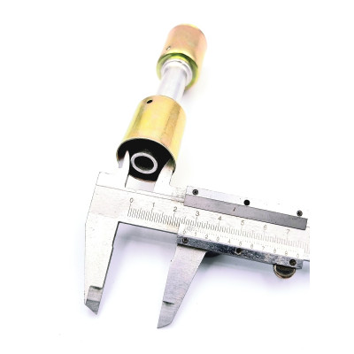 Embout a sertir pour tuyau climatisation