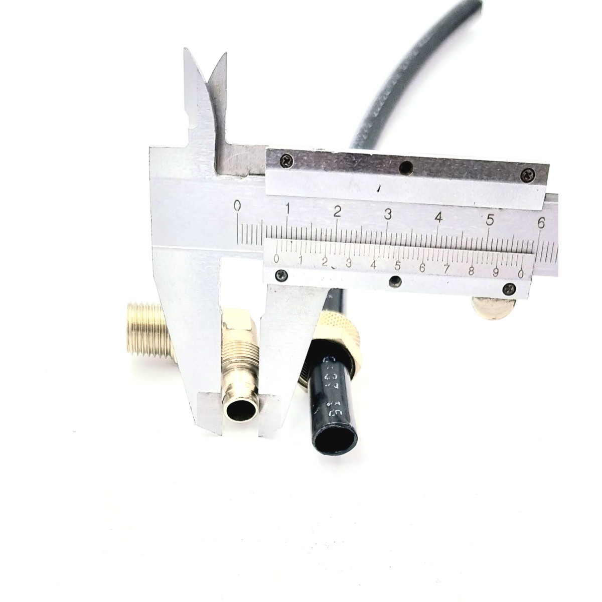 Raccord Pneumatique Coudé Pour Tube 10MM OD 1/4P - Neuf - Marque Générique