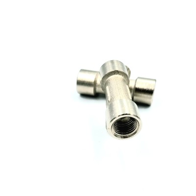 Raccord en Té femelle pneumatique
