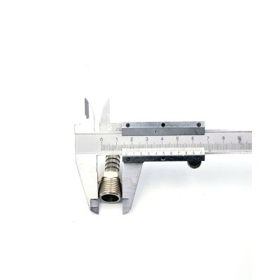 Embouts cannelée mâle basse pression laiton longue