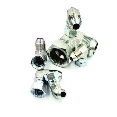 Adaptateur femelle JIC x Mâle JIC 90°