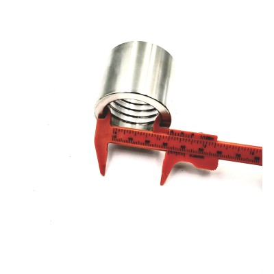 Jupe à sertir pour tuyau industriels sans dénudage inoxydable